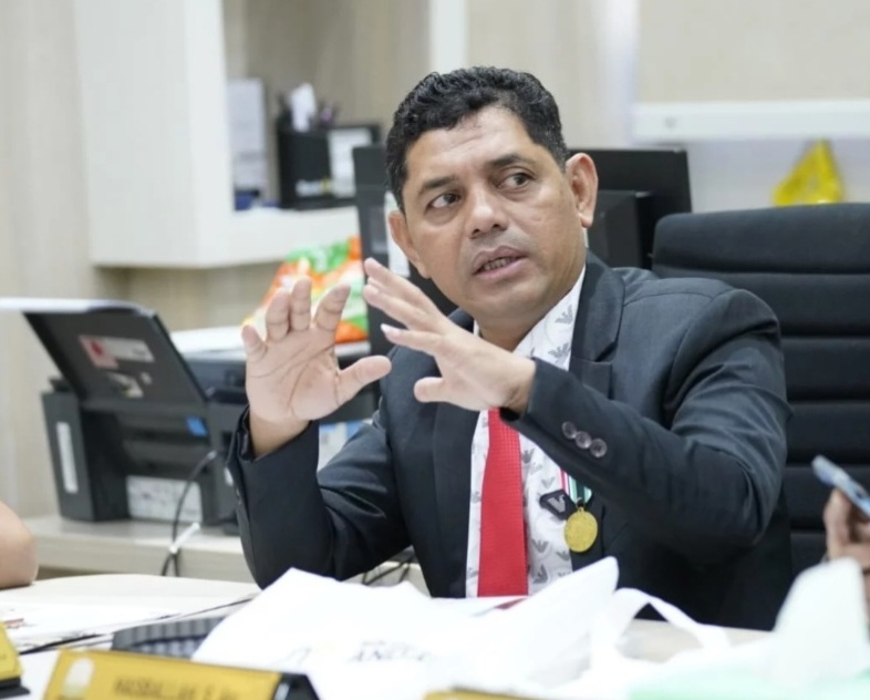 DPRA Ingatkan Pemerintah Pusat: Libatkan Pengusaha Lokal untuk Aceh yang Lebih Baik Pasca Bencana”