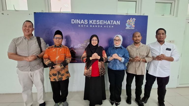 Sekretaris Dinas Kesehatan Kota Banda Aceh, dr. Nuraihan, MKM, menerima kunjungan kerja dari tim Komisi IV DPRK Langkat pada hari Kamis, (22/01/2026).