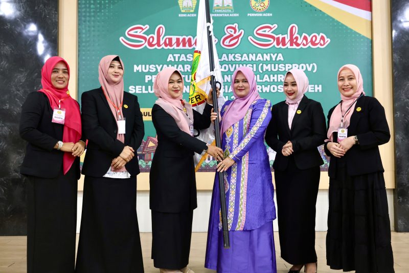 Mukarramah Fadhlullah terpilih aklamasi sebagai Ketua PERWOSI Aceh masa bakti 2026–2030 pada Musprov di Aula DWP Aceh, Rabu 10/6/2026.