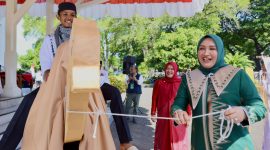 Pawai 1 Muharram 1448 H di Banda Aceh dimeriahkan 48 kontingen dengan kreasi Islami. 