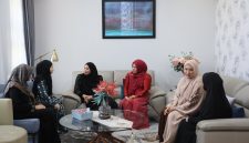 Kak Na sampaikan duka & takziah ke rumah Abu Doto Zaini Abdullah di Aceh Besar. Semangat juang beliau dari masa konflik hingga Gubernur jadi teladan generasi muda Aceh, Selasa 16/06/2026.