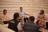 Sekda Aceh M. Nasir terima Tim Sensus Ekonomi 2026 BPS. Ajak masyarakat beri data benar agar kebijakan ekonomi Aceh tepat sasaran, Minggu 21/06/2026.