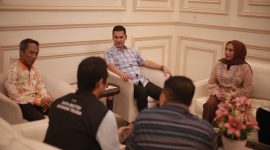 Sekda Aceh M. Nasir terima Tim Sensus Ekonomi 2026 BPS. Ajak masyarakat beri data benar agar kebijakan ekonomi Aceh tepat sasaran, Minggu 21/06/2026.