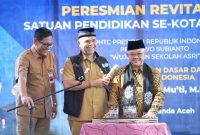 Menteri Pendidikan Dasar dan Menengah Prof. Abdul Mu'ti resmikan sejumlah sekolah penerima bantuan Revitalisasi Sekolah 2026 di SLB YPAC Banda Aceh, Selasa 23/6/2026.