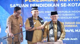 Menteri Pendidikan Dasar dan Menengah Prof. Abdul Mu'ti resmikan sejumlah sekolah penerima bantuan Revitalisasi Sekolah 2026 di SLB YPAC Banda Aceh, Selasa 23/6/2026.