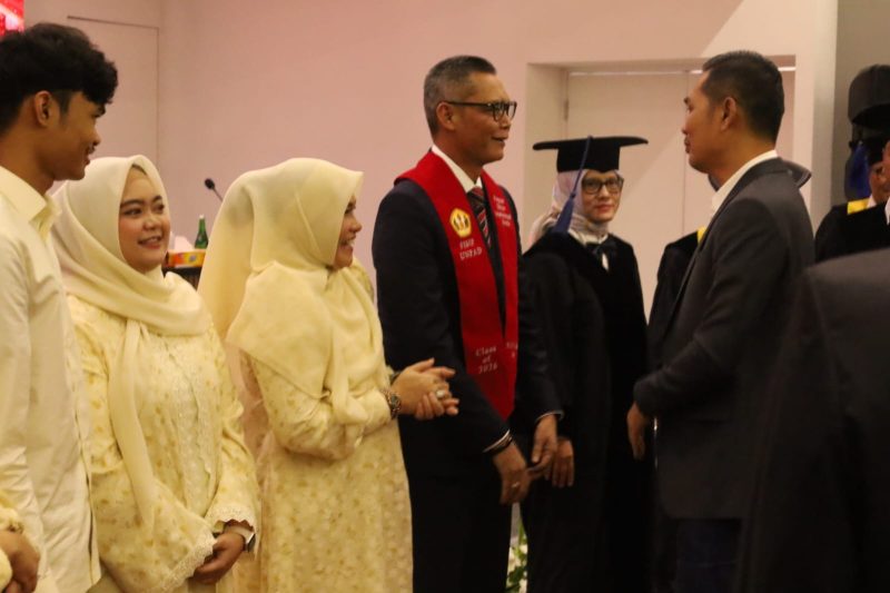 Sekda Aceh M. Nasir, S.IP., MPA menghadiri Sidang Terbuka Promosi Doktor Ir. H. T.A. Khalid, M.M di Gedung Pascasarjana FISIP Universitas Padjadjaran Bandung, Sabtu 27/6/2026.