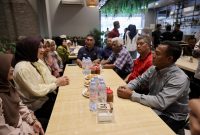 Ketua Tim Penggerak PKK Aceh Ny. Marlina Muzakir atau Kak Na melakukan silaturahmi dengan Ikatan Masyarakat Aceh (IMA) Makassar, Rabu 8/7/2026.