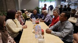 Ketua Tim Penggerak PKK Aceh Ny. Marlina Muzakir atau Kak Na melakukan silaturahmi dengan Ikatan Masyarakat Aceh (IMA) Makassar, Rabu 8/7/2026.