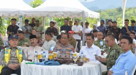 Sekretaris Daerah Aceh M. Nasir bersama Forkopimda Aceh menghadiri peresmian Bendungan Rukoh di Kabupaten Pidie yang dilakukan Presiden Prabowo Subianto secara virtual dari NTB, Jumat 10/7/2026.