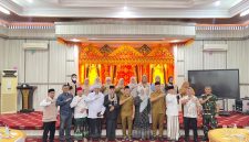 Wakil Gubernur Aceh Fadhlullah menerima silaturahmi Tim Panitia Penyelenggara Haji Daerah (PPHD) Aceh di Meuligoe Wagub, Selasa 21 Juli 2026.