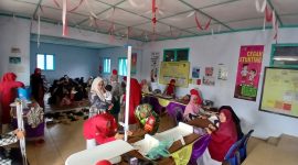 Babinsa Koramil 01/Bandar Sertu Sugianto,hadiri posyandu di Desa Jadi Sepakat 